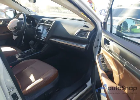 2019 Subaru Outback 2.5I Touring из США, поврежденный, VIN 4S4BSATCXK3309373